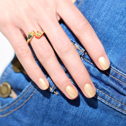 A hand with Manucurist&